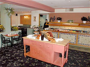 Clarion University Hotel & Conference Center - Breakfast Area