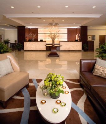 Crowne Plaza Hotels - Lobby