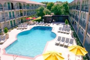 Outdoor Pool Whirlpool And Sundeck