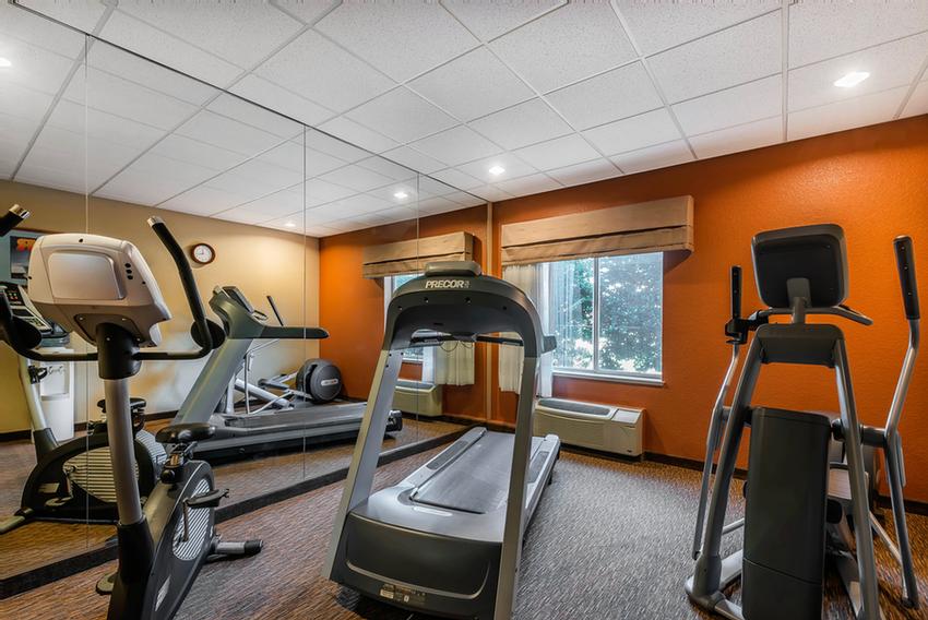 Sleep Inn Ocala - King Suite