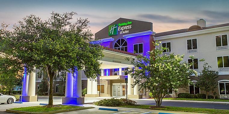 Holiday Inn Express & Suites Silver Springs Fl - 