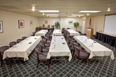 Hallmark Inn Davis - 