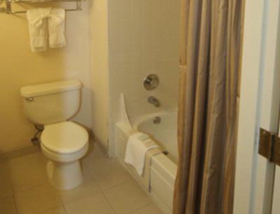 Hallmark Inn Davis - 