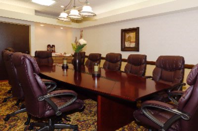Embassy Suites Hotel El Paso - Our Private Executive Boardroom For Your Small But Important Meetings.