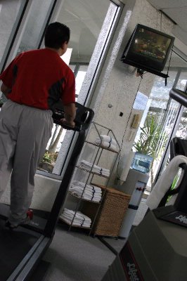 Embassy Suites Hotel El Paso - Stay In Shape On The Road In Our Modern Fitness Center