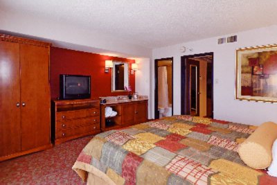Embassy Suites Hotel El Paso - Relax And Wind Down In Our Comfortable Spacious King Suites With All The Amenities Of Home.