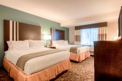 Quality Inn & Suites of Carlsbad - Fitness Center W/ Modern Equipment