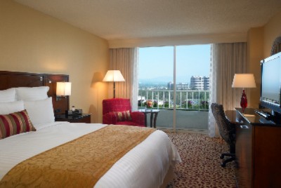 Warner Center Marriott - Sink Deep Into Untold Comfort
