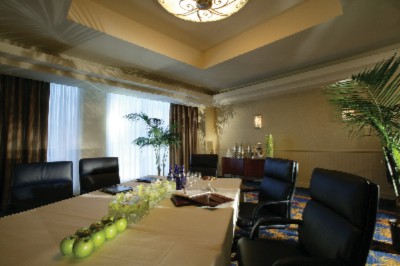 Warner Center Marriott - Business. Pleasure. Perfect
