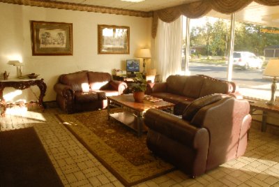 Travelodge Springdale - Sitting Room