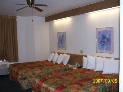 Sleep Inn at Harbour View - 2 Queen Guest Room