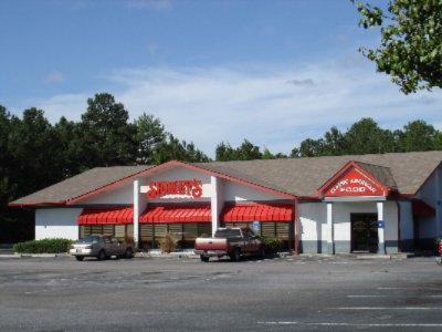 Red Roof Inn - Shoneys Adjacent To Motel
