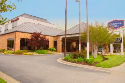 Hampton Inn Norfolk Naval Base - We Love Having You Here!