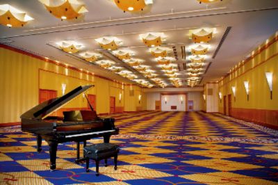 Nikko Ballroom Fits 800 People
