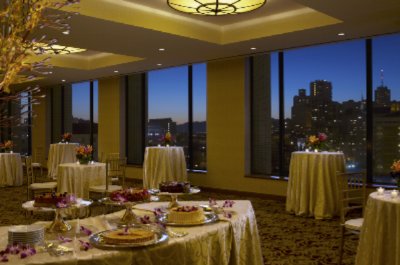 Banquet Rooms On The 25th Floor For Receptions And Dinners