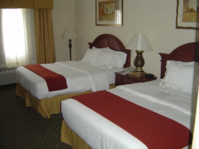 Greeley Holiday Inn Express - 2 Queen Bed Room