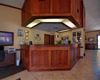 Quality Inn & Suites - Exterior