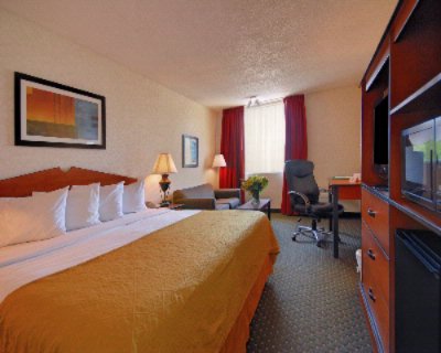 Quality Inn & Suites - Breakfast Area