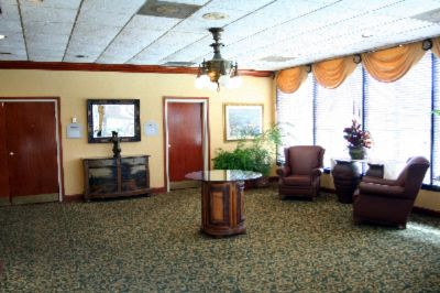 Holiday Inn Forsyth - 