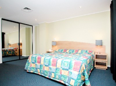 Parramatta Waldorf Apartments - Studio Apartment