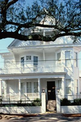 Queen Anne Mansion Entrance