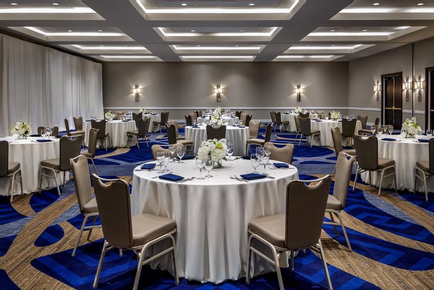 Regatta Ballroom 4316 square feet