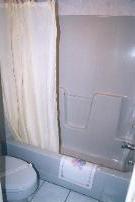 Americas Best Inn & Suites - Clean Bathroom