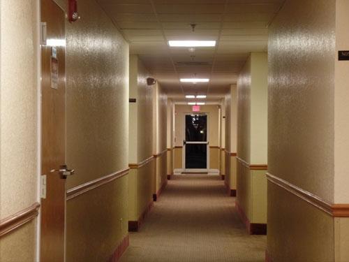 Super 8 Motel - 