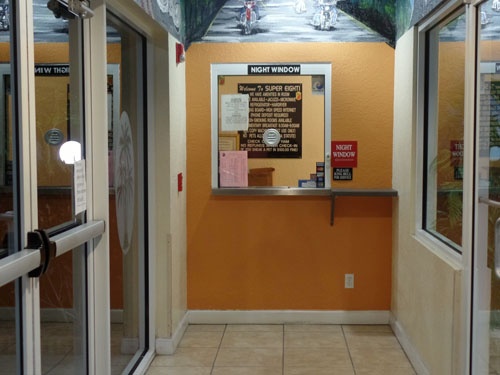 Super 8 Motel - 