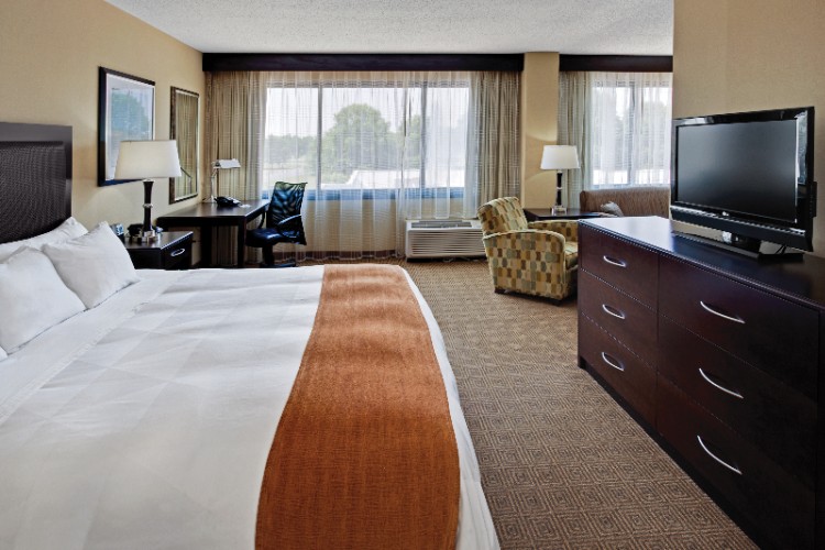 Radisson Hotel of Freehold - Premier King Room