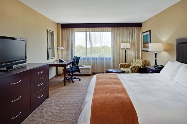 Radisson Hotel of Freehold - Premier Suite