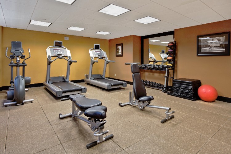 Radisson Hotel of Freehold - Winner's Circle Restaurant And Lounge
