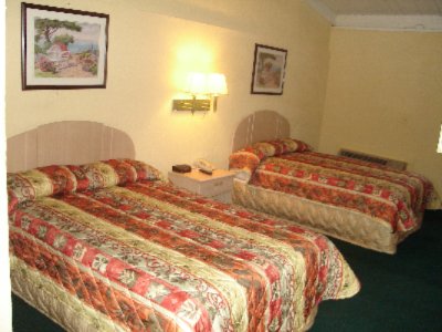 Host Inn - 