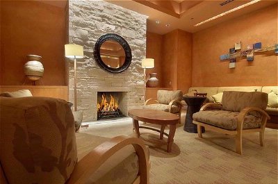Fairmont Scottsdale - Willow Stream Spa Lounge
