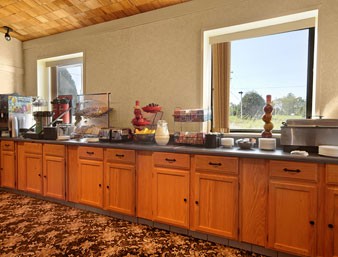Ramada Inn West - Breakfast