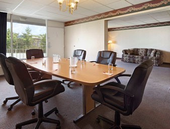 Ramada Inn West - Boardroom