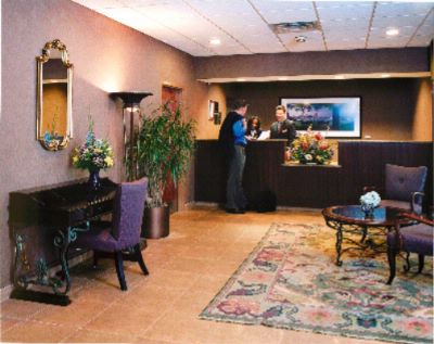 Days Inn - Front Desk