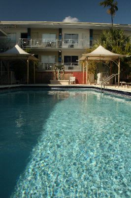 Motel Blu Mimo Historical District - Pool With Private Gazebos