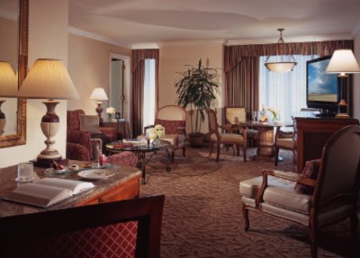 One-bedroom Suite (parlor)