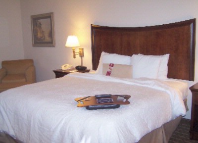 Hampton Inn Melbourne - King Standard Room