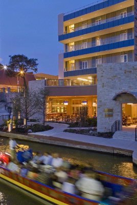 Grand Hyatt San Antonio - River-level Cafe - Achiote