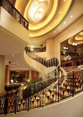 Grand Staircase