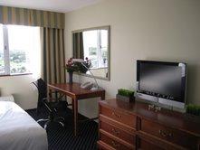 Tides Hotel Waterfront - 