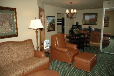 Holiday Inn Express Hotel & Suites at Bass Pro - Family Suite