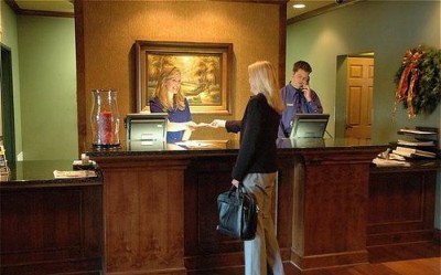 Holiday Inn Express Hotel & Suites at Bass Pro - Front Desk