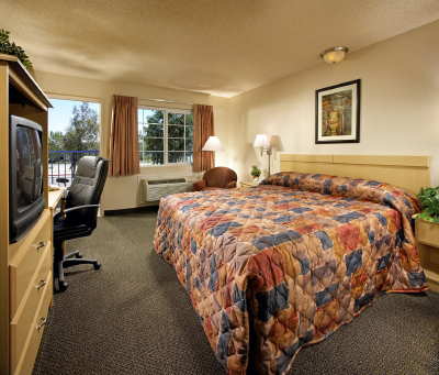 Rodeway Inn Ontario Airport / Mills Mall - King Bed