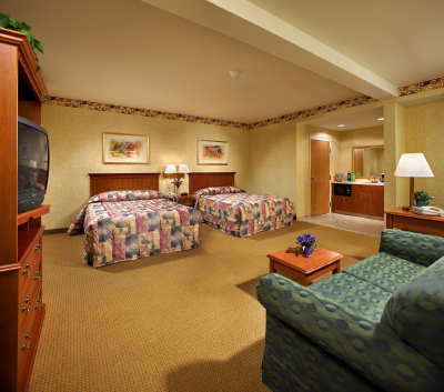 Double Queen Suite