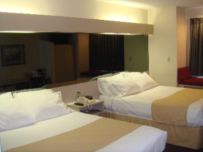 Microtel Inn & Suites BWI Airport - Double Room