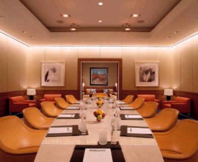 Schaumburg Renaissance - Our Perfection Boardroom Featuring State-of-the-art Technology Is Ideal For High-profile Meetings