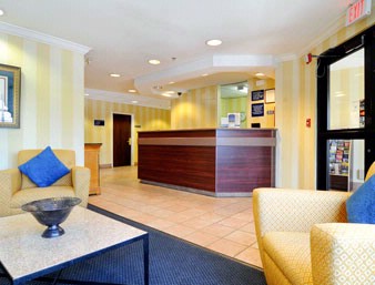 Microtel Inn Atlanta Airport - 
